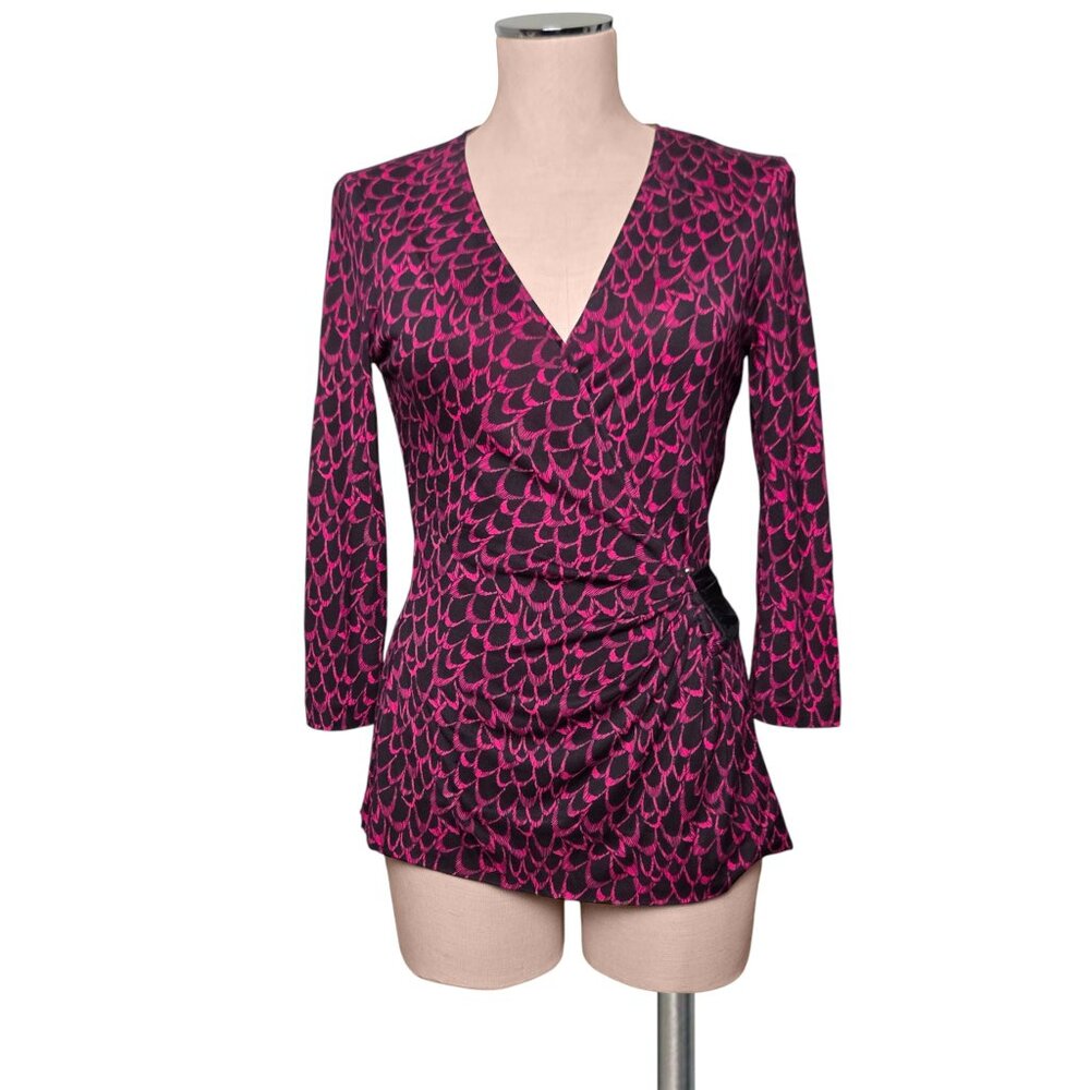 DVF Diane Von Furstenberg Silk Fuchsia Black Animal Print Wrap  Blouse Shirt 6